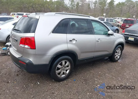 2013 Kia Sorento Lx из США, поврежденный, VIN 5XYKT3A68DG421694